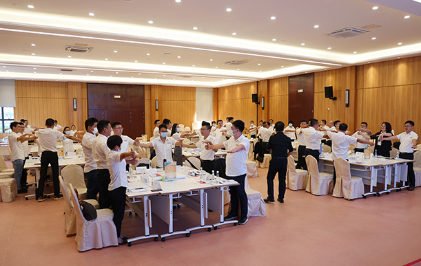 薪火相傳,蓄“師”待發 薪火相傳,蓄“師”待發